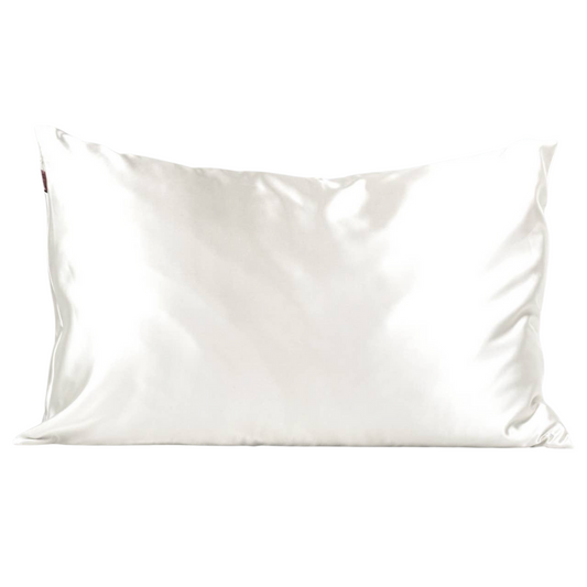 Create the perfect gift with a white satin pillowcase – the epitome of elegance and comfort. Add it to your personalized Me To You Box, crafting a dreamy gift box that pampers and delights.