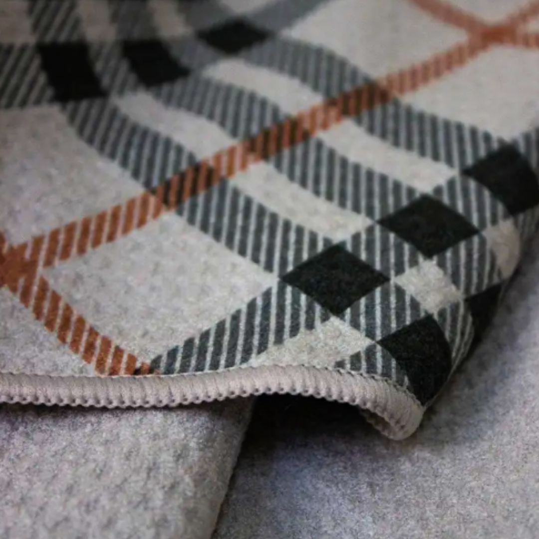Me To You Box Golf Towel - Thumbnail 3